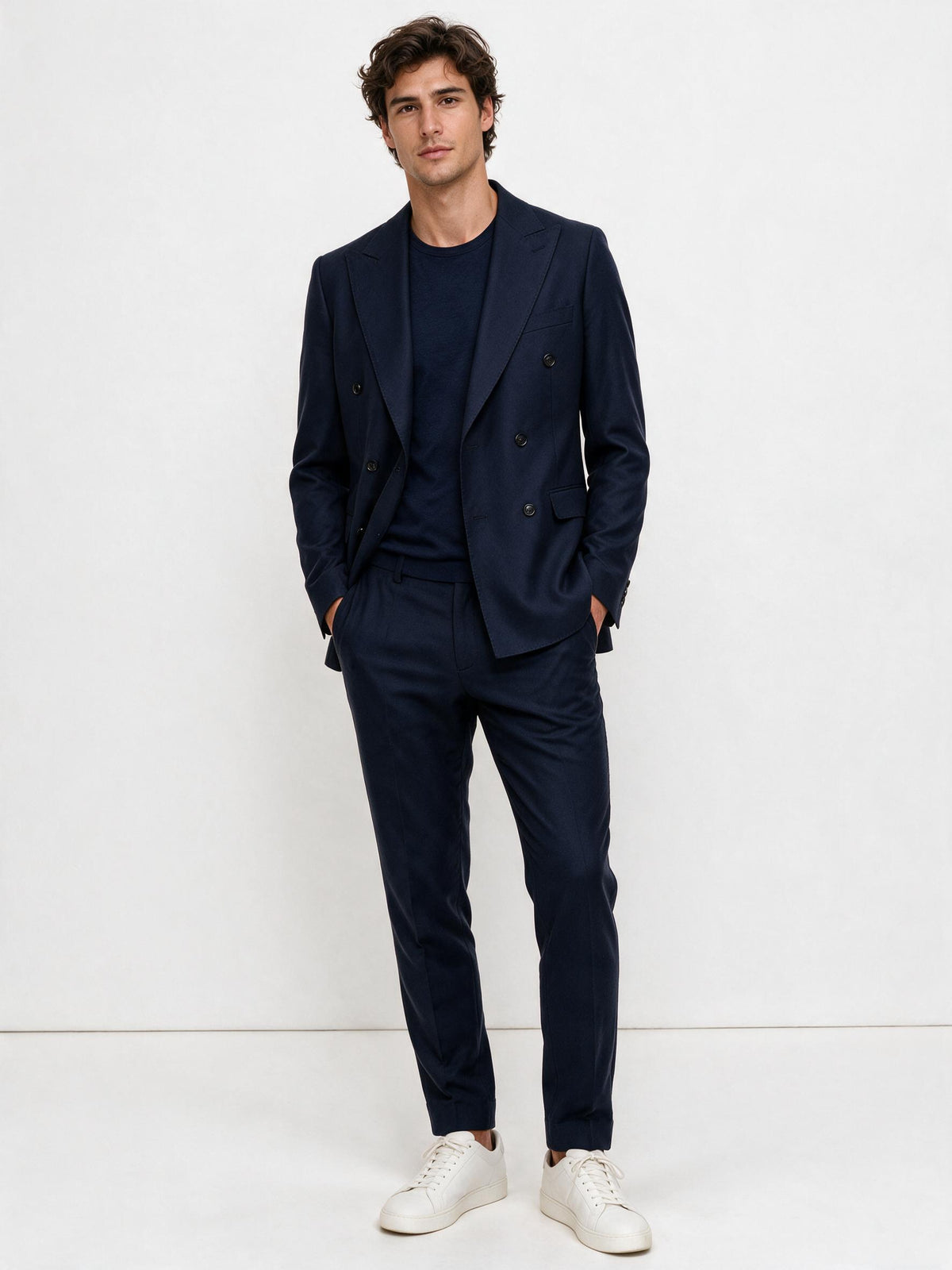 Traje Román