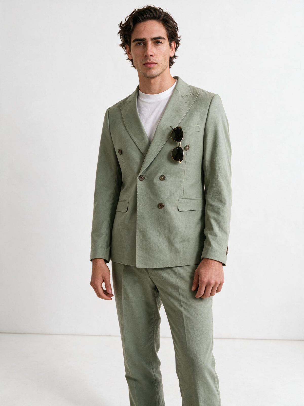 Traje Román